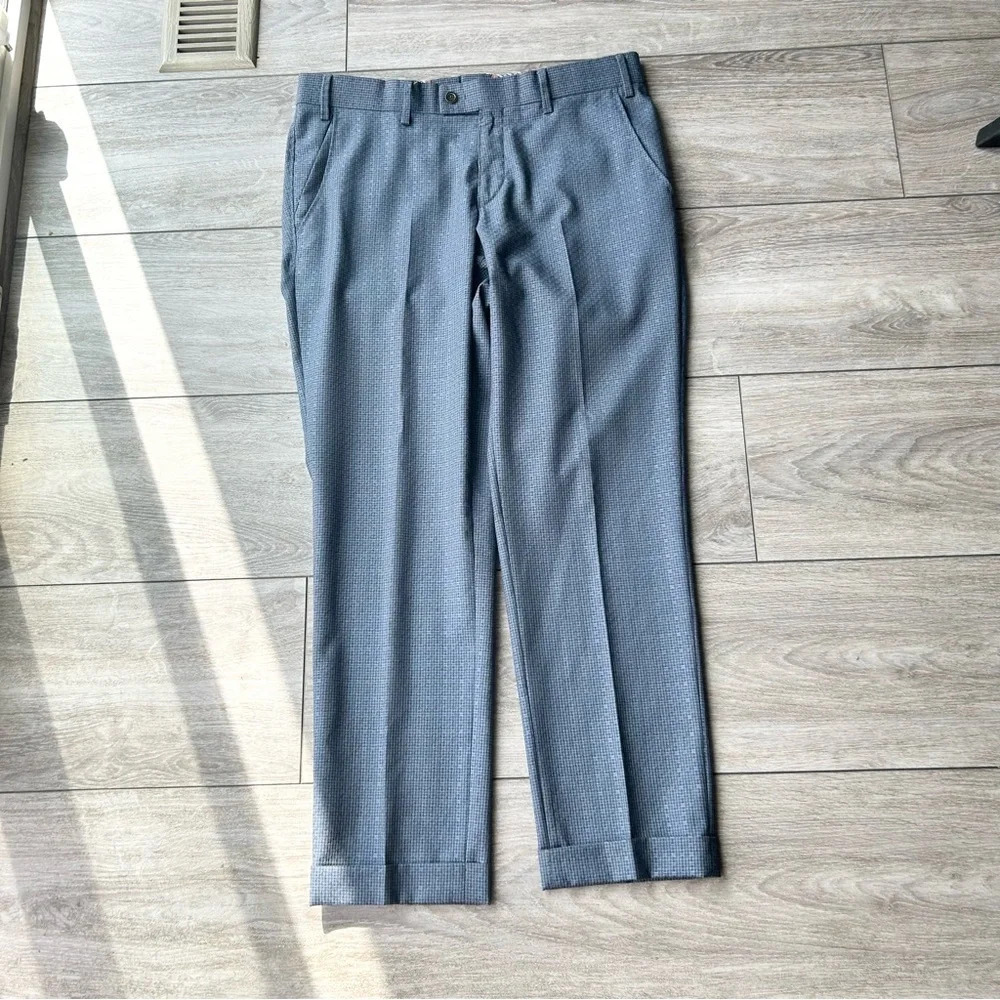 HILTL Lightweight Pure Wool  Cuffed Dress Pants